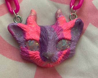 Pink and purple fawn cat head necklace