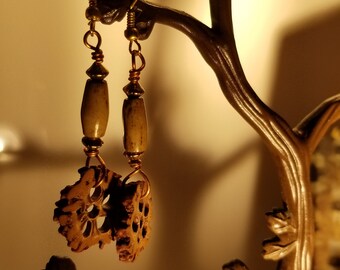 Bio Steampunk Rudraksha Ohrringe