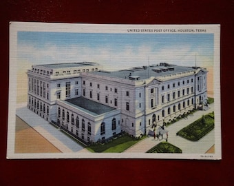 Vintage Linen Postcard of  United States Post Office Houston Texas