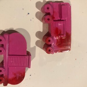 Transportation crayon letters