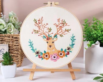 Embroidery Kit for Beginners, DIY Hand Embroidery Full Kit  Needlepoint, DIY Craft, Cross Stitch Set, Handmade Christmas Gift, Village