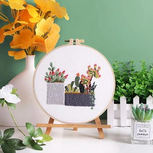 Embroidery Kit for Beginners, DIY Hand Embroidery Full Kit  Needlepoint, DIY Craft, Cross Stitch Set, Handmade Christmas Gift