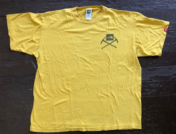 vintage north face t shirt
