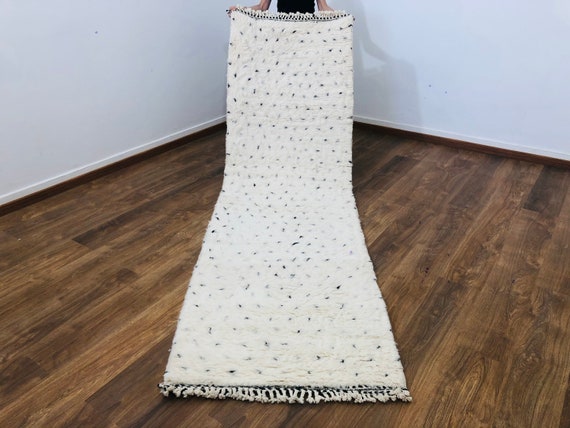 Moroccan rug, 2.79 x 9.18 FT (85 x 280 CM) Beni Ourain Rug, White Natural Organic Wool & Black Dots Rug, Beni ourain Runner, Mid-Century Rug