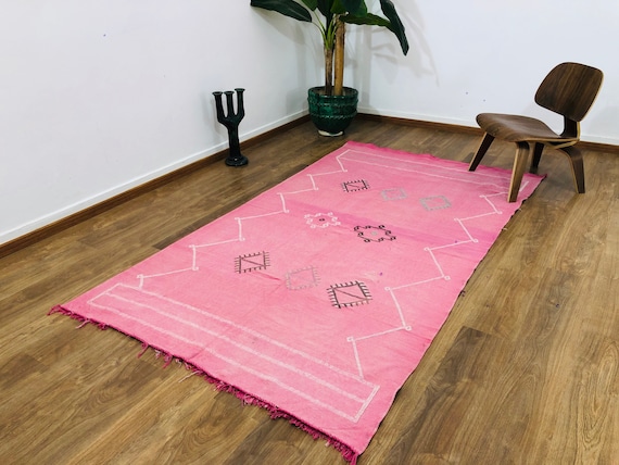 Handmade Moroccan Cactus silk Sabra area rug, 8.07 × 4.59 FT ( 246 × 140 Cm ), Authentic handwoven carpet, Berber Kelim, Tribal Ethnic Kikim