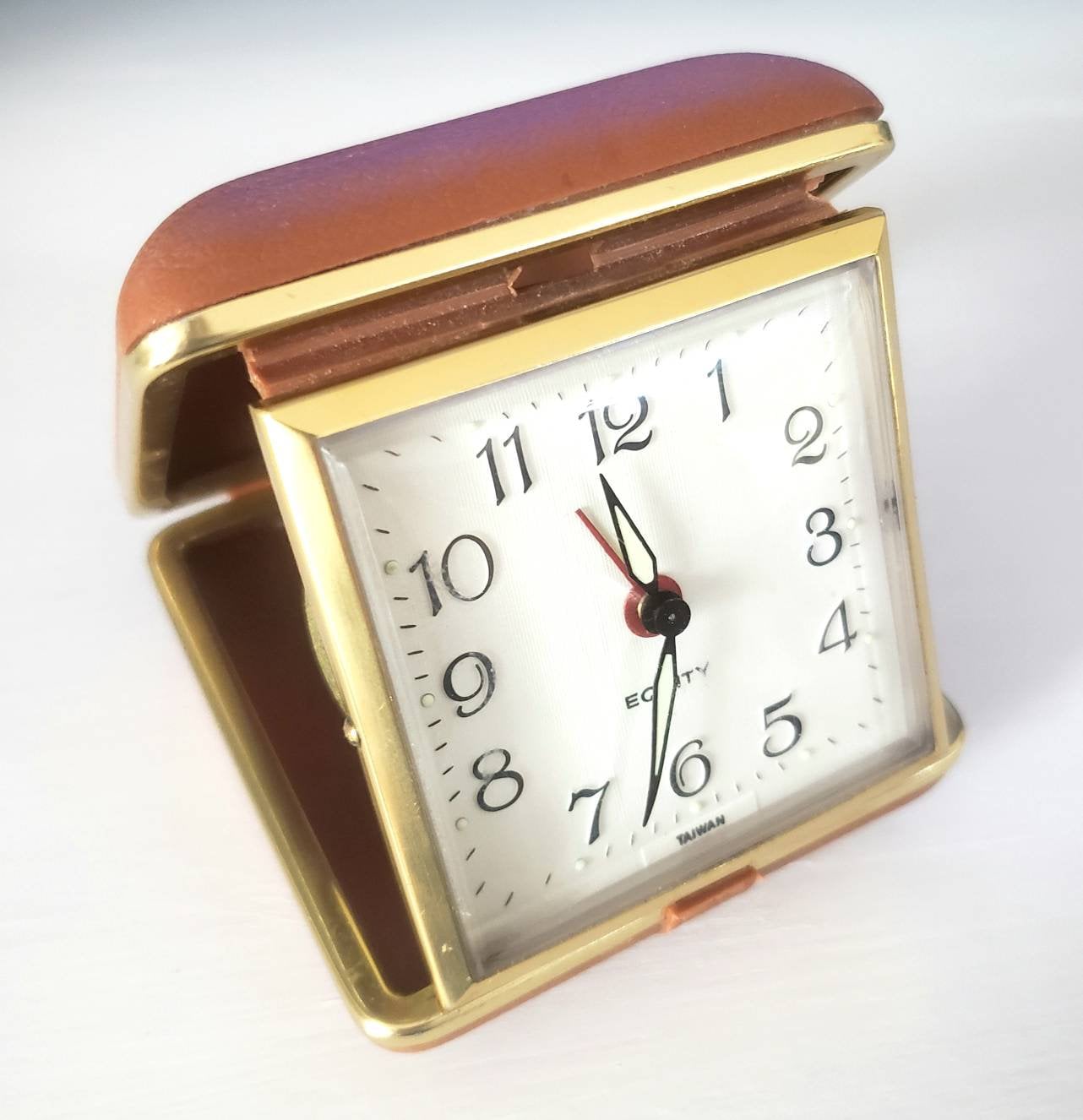 Equity Vintage 60's Wind up Travel Alarm Clock Brown Etsy Canada