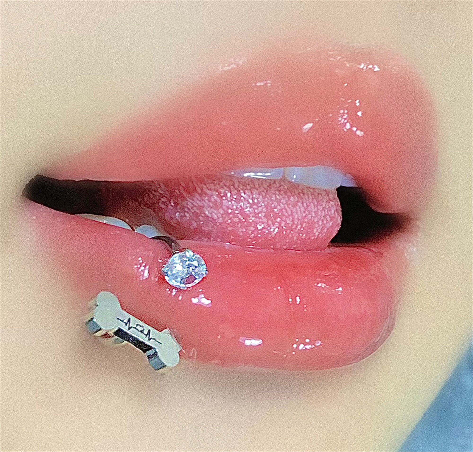 Diamond Tongue Piercing Rings