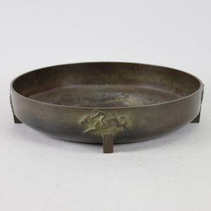 Grand Bol GAB Art Déco en Bronze Représentant des Chevaux de Course, 1930s