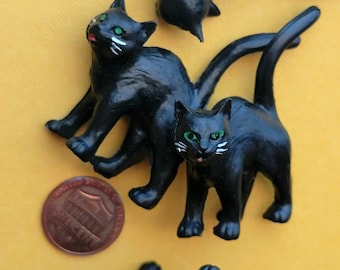One Vintage Plastic Black Cat Wine Tag Charm (1pc) Zimmermann