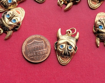 ONE Vintage Devil Face Charm (1pc) Gumball Vending Machine Metal