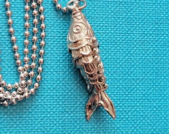 Vintage Articulated Fish Charm Necklace Silvertone
