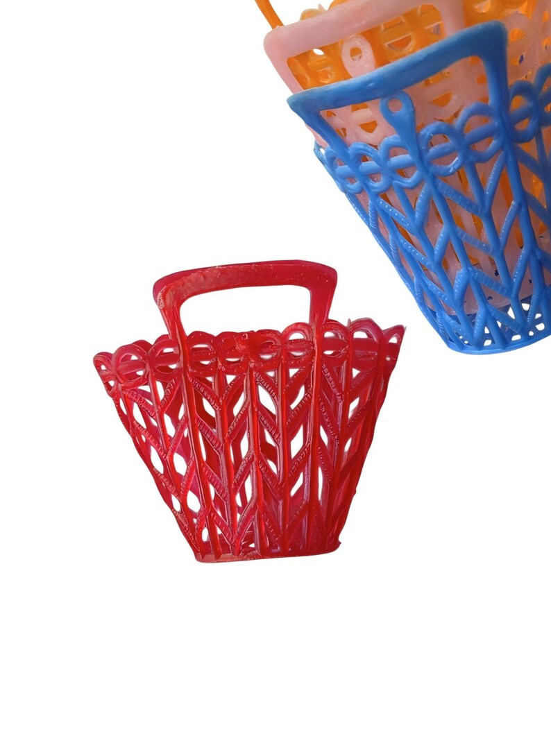 4 Vintage Miniature Plastic Doll Basket Purses 60s Mini Favor Baskets Soft Filigree Doll Purse Dolly Accessories Barbie Shopping Beach Bags image 3