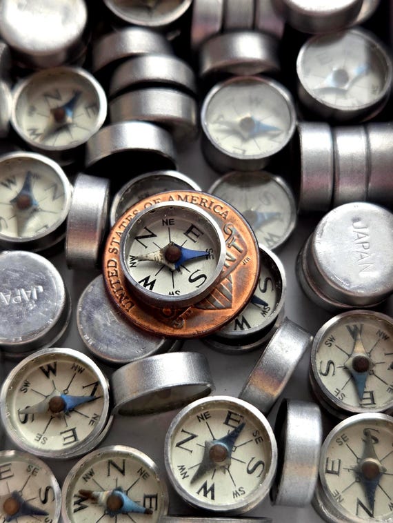 One Vintage Miniature Compass (1pc) Tiny Tin Japan Jewelry Making