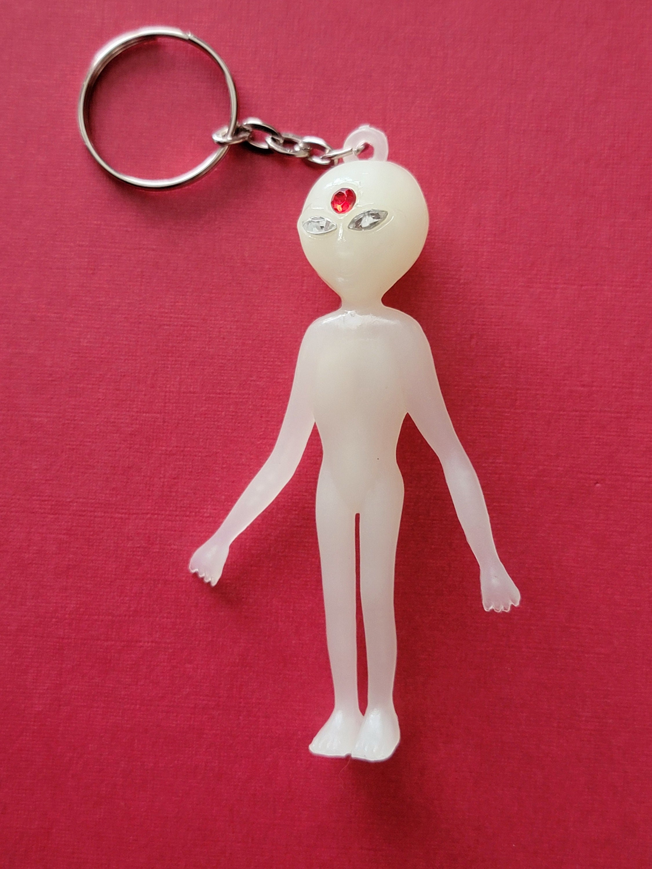 Vintage Plastic Alien Keychain Large Glow in the Dark Alien With Rhinestones Pendant Keychain Jeweled Alien Bag Purse Ornament Etsy Canada