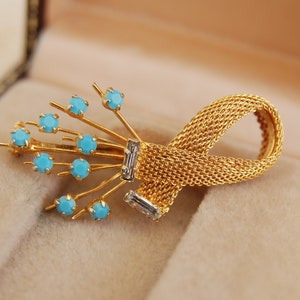 Vintage 50&#39;s 60&#39;s Gold mesh Loop brooch with Turquoise glass paste stones, Turquoise Blue Spray brooch with Two Clear Baguette crystals