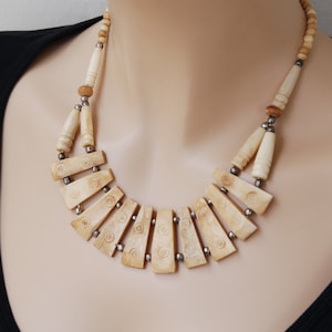 Vintage Bone Bib necklace Chunky Tribal style Boho necklace Natural Bone & Horn jewelry