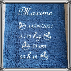 Asciugamano da bagno ricamato e personalizzato con nome del bambino, data di nascita, ora e peso alla nascita, dimensioni 50x100 cm o 70x130 cm. Asciugamano di cotone