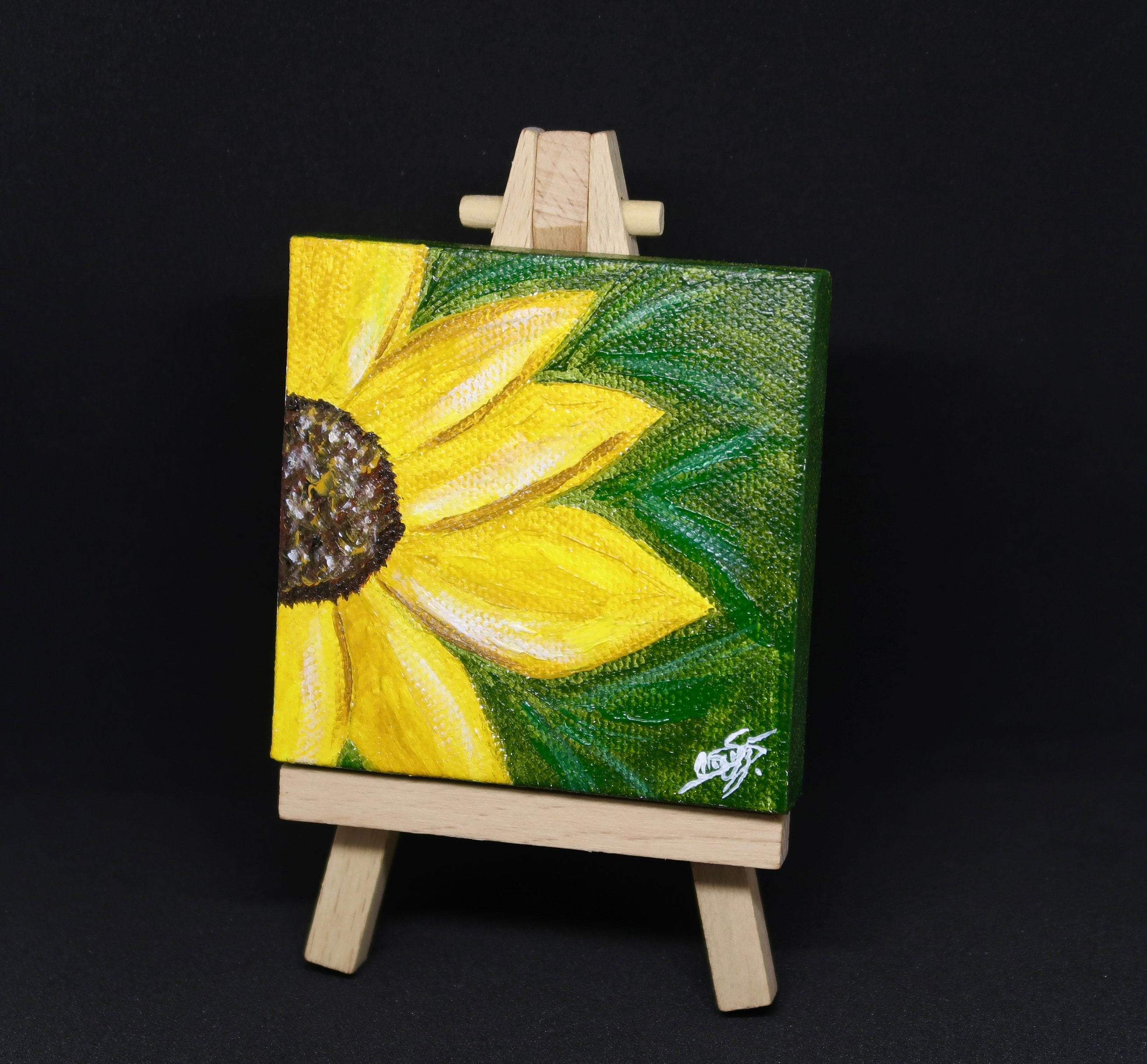Acrylic Painting on 10x10cm Mini Canvas With Easel, Morning Dew Sunflower  Art Painting, Decoration Art, Gift for Friends/love Ones/yourself 