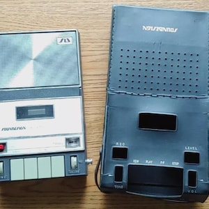 Vintage Soundesign Personal Portable Kassette Tape Player Deck w / Cover Case & Zubehör Modell 7620 Vtg Retro