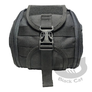 Pharmacy pouch, detachable first aid kit, medicine bag.