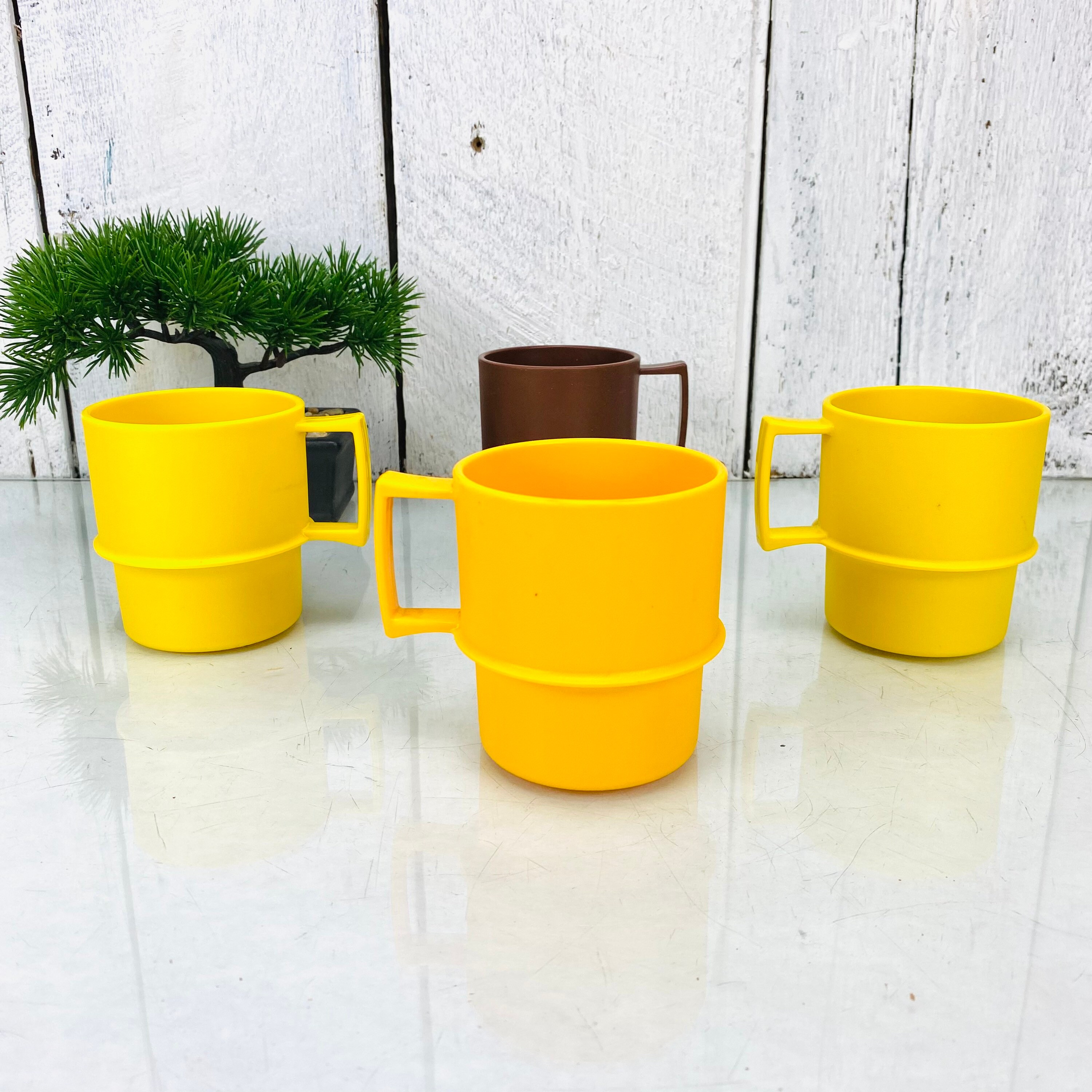 Vintage Tupperware Toy Mugs, Cups MINI, Yellow, Brown, Green, Orange,  1980s, 1400 Pretend Play, Children's Set, Coffee, Tea, Stackable 