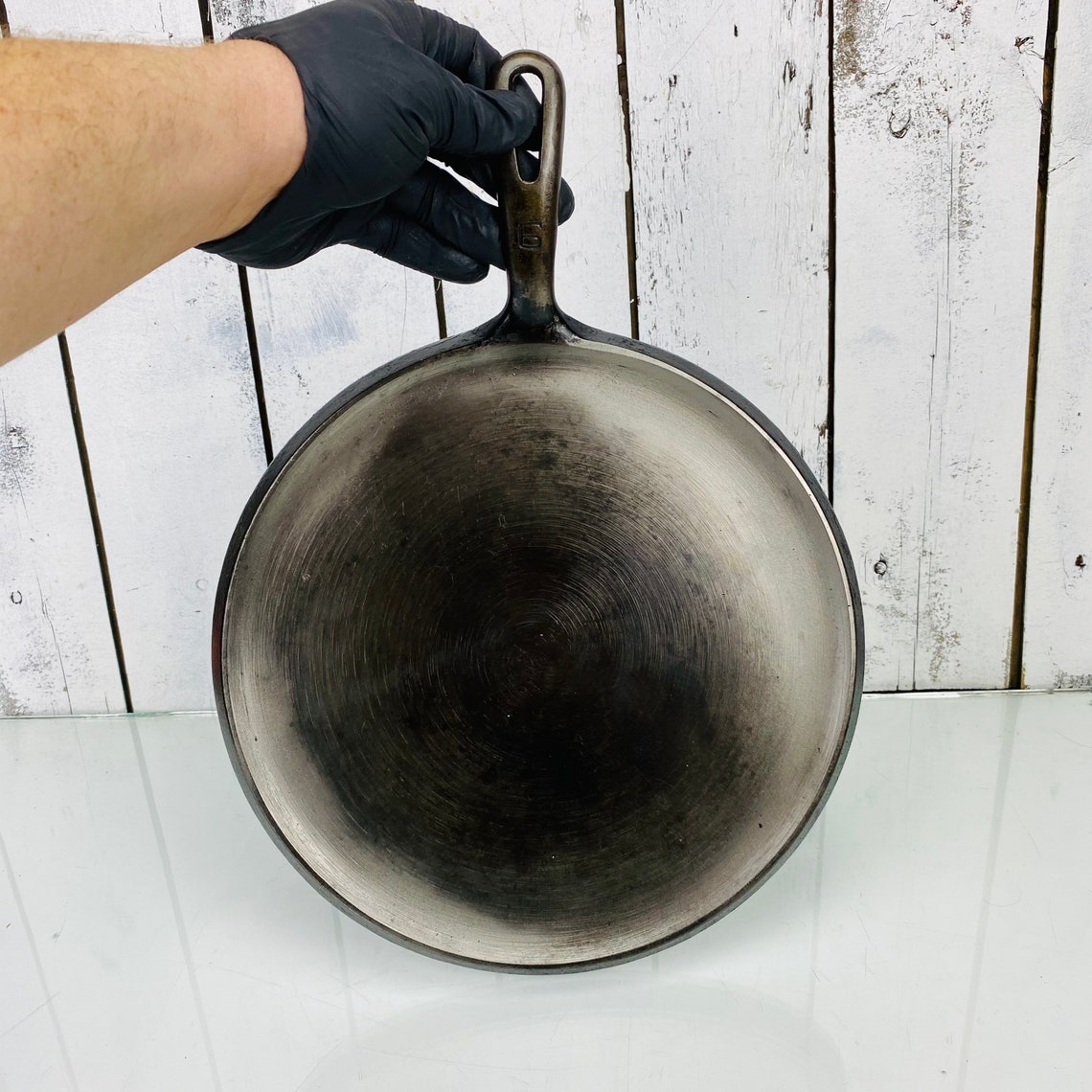 Vintage Griswold No.9 Cast Iron Round Handle Pancake Griddle Etsy