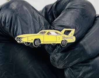 Vintage Plymouth Road Runner Pin