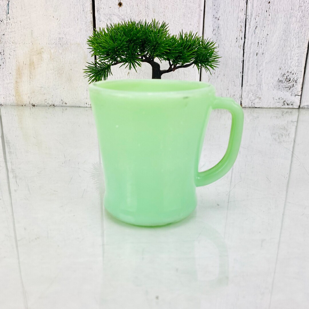 Vintage Jadeite Shaving Mug Coffee Flat Bottom Collectible Anchor Hocking Green Fire King Mugs D