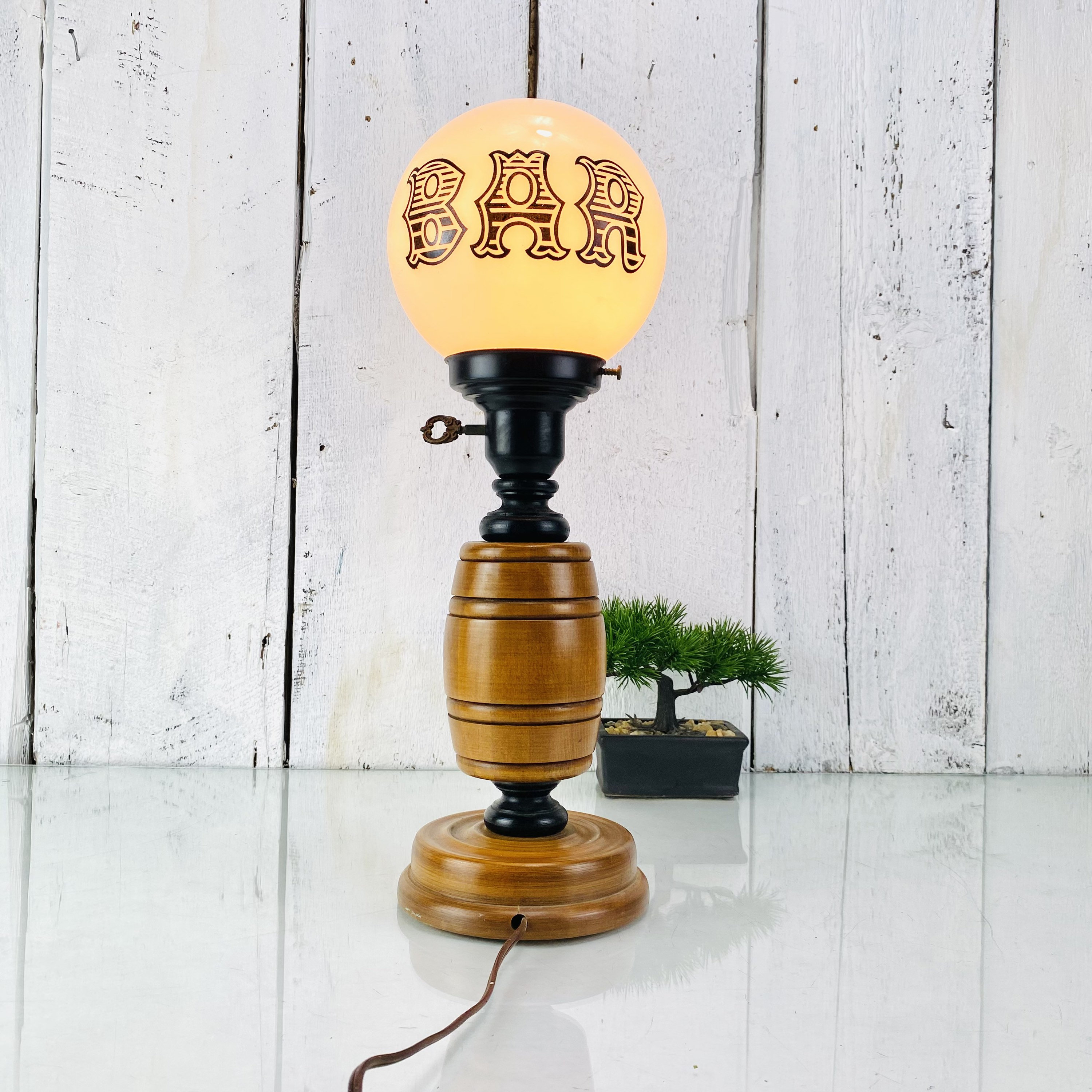 Bar on sale lamp vintage