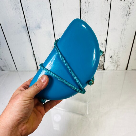 Vintage turquoise plastic hand purse very 80’!!! - image 5