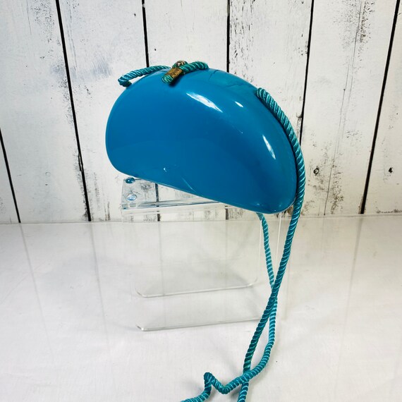 Vintage turquoise plastic hand purse very 80’!!! - image 1