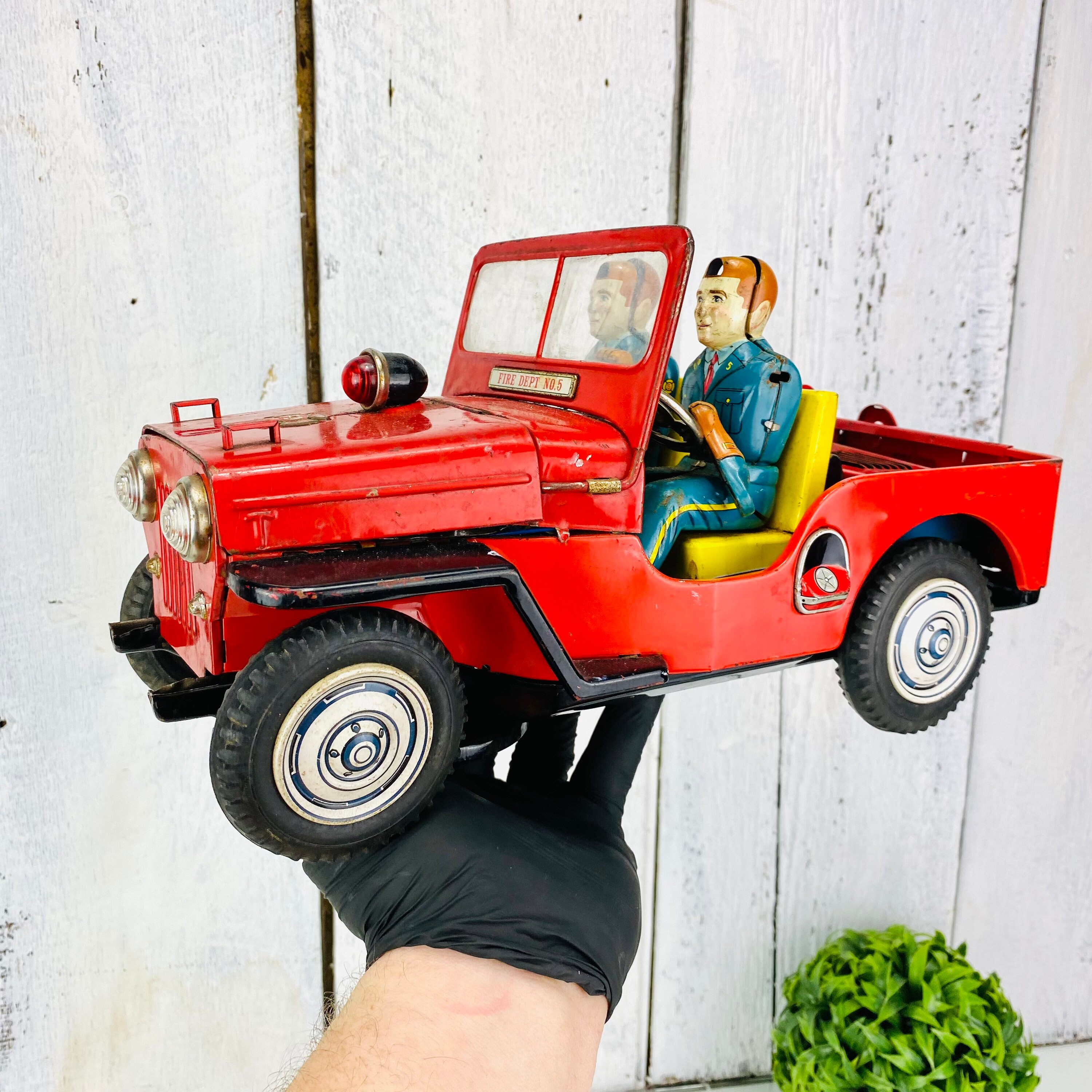 Vintage sales toy jeep