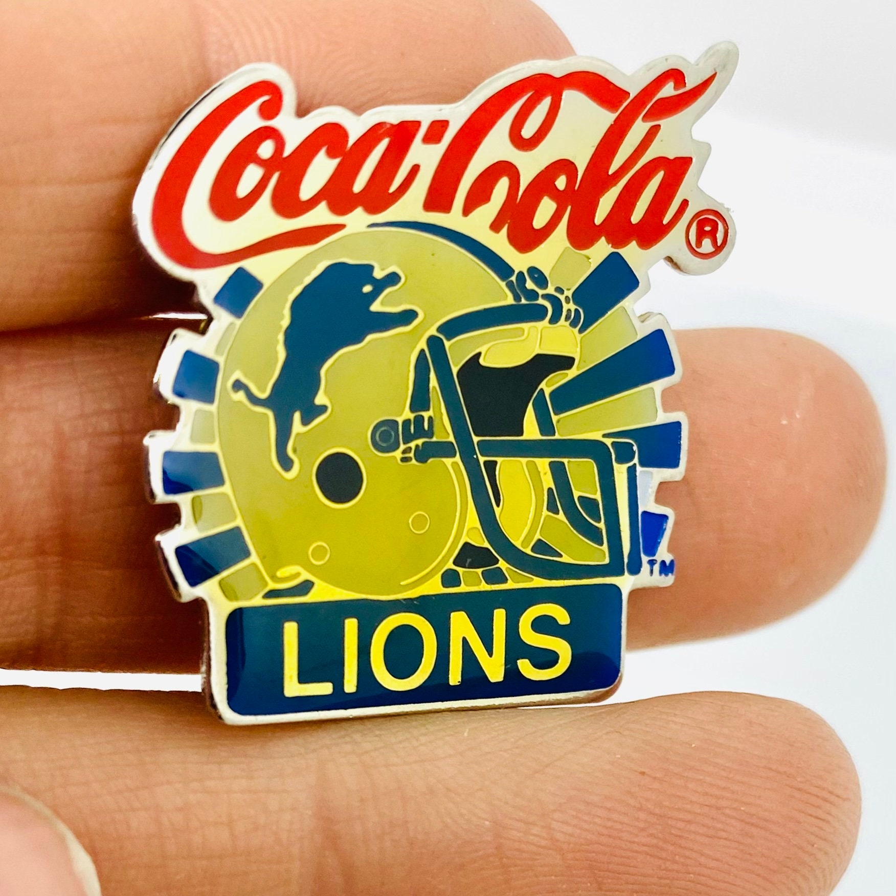 Detroit Lions Jersey Lapel Pin
