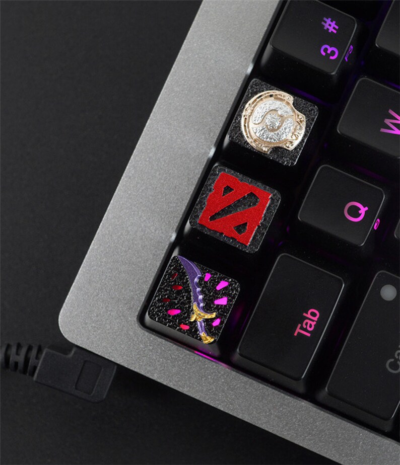 Dota2 Shadow Blade inspired keycap for mechanical keyboard