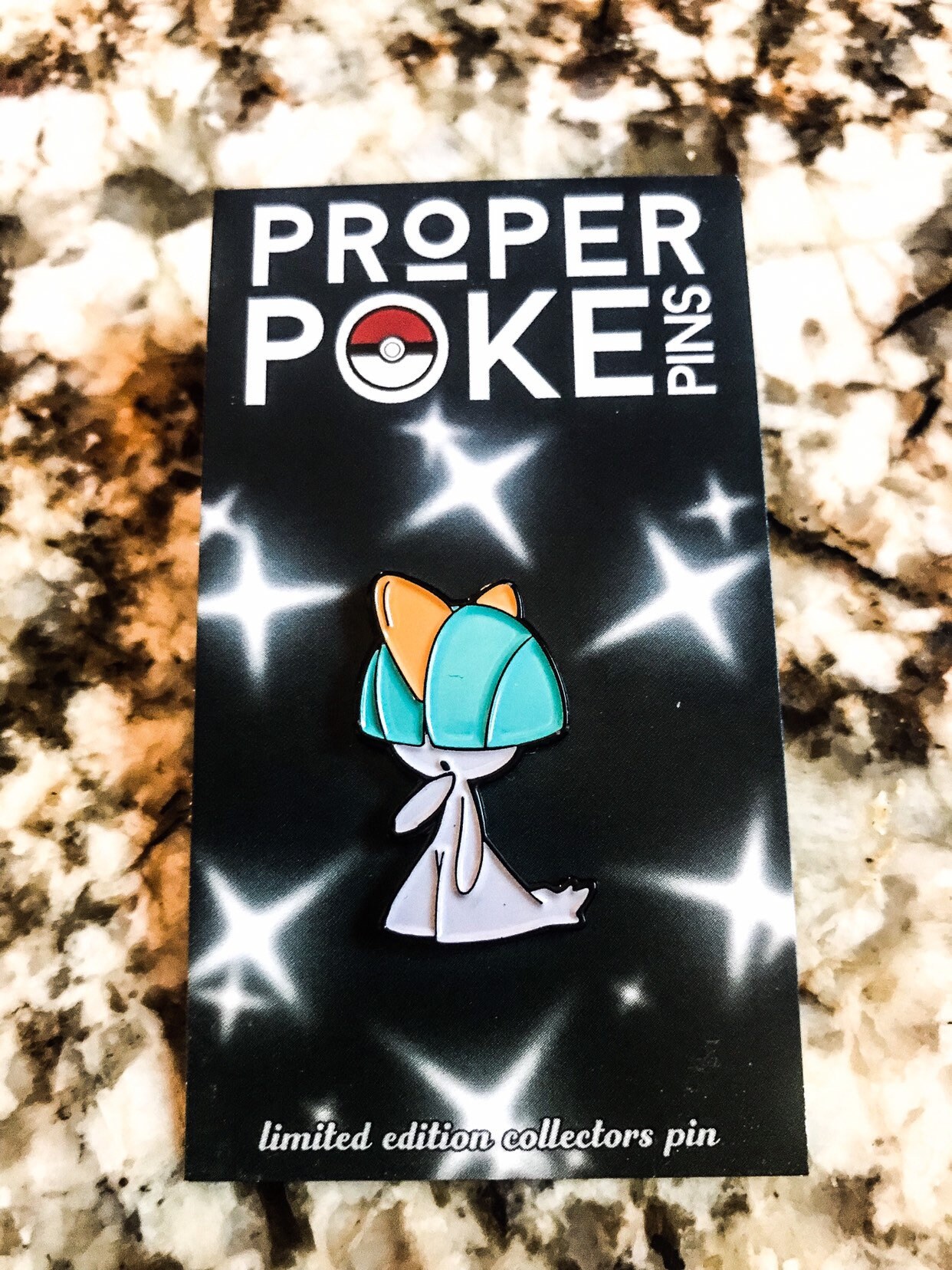 Ralts : Gardevoir - Pokemon Evolution Enamel Pin – Shinnoyume