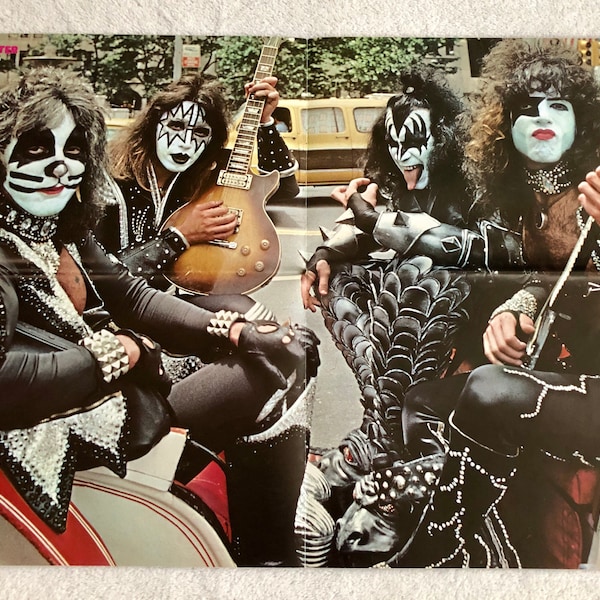 KISS Poster 1976 in a Horse Carriage New York Swedish Poster Magazine 1970s Gene Simmons Paul Stanley Ace Frehley Peter Criss Vintage Rare
