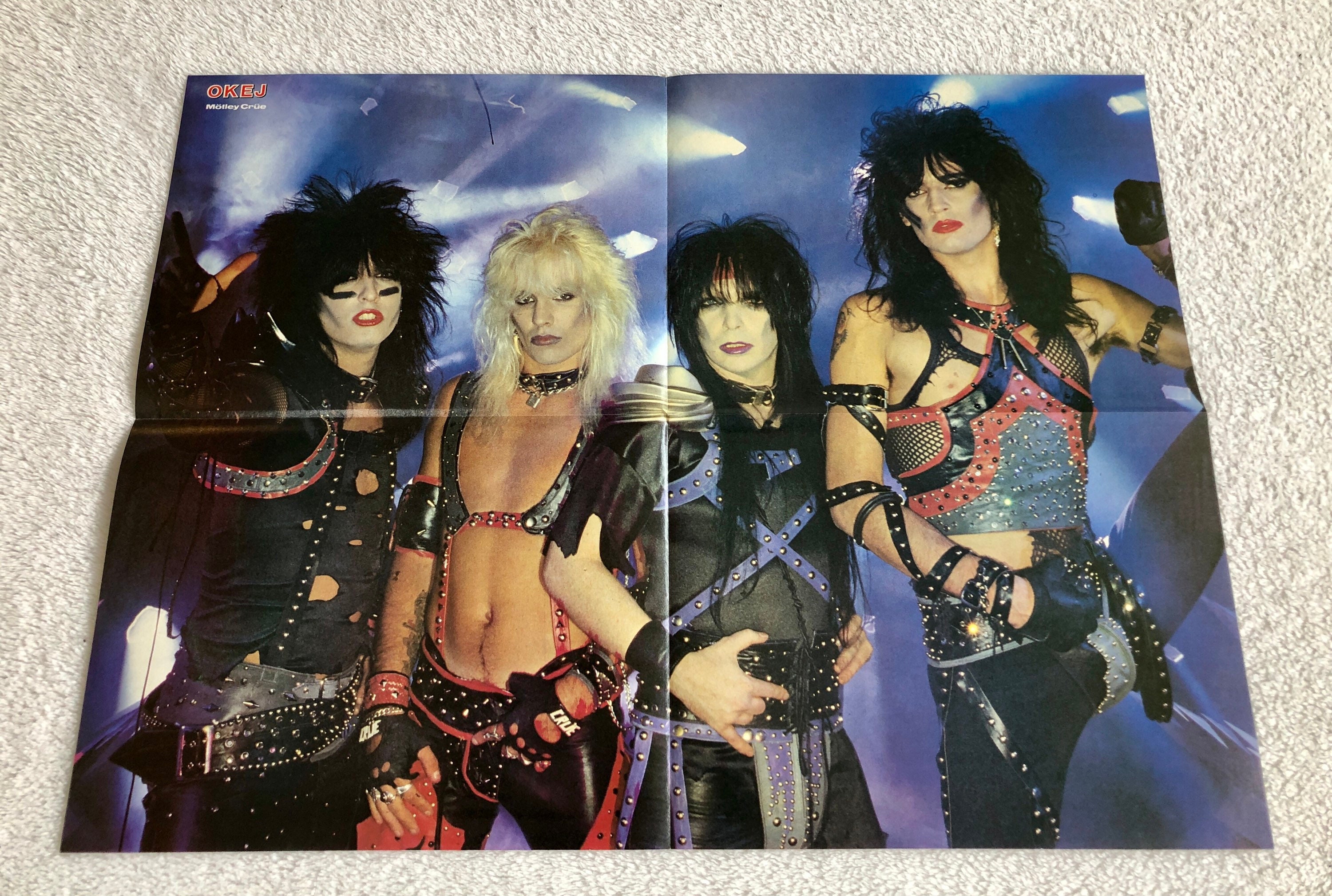 navneord batteri jury Mötley Crüe 1983 Shout at the Devil Tommy Lee Nikki Sixx Vince - Etsy