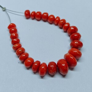 Cuentas redondas de coral rojo italiano: joyería de piedras preciosas lisas de 39 quilates