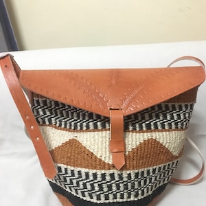 Woven sling bag, African sling bag, Shopping bag, Mom gift,  Cross body bag, Anniversary gift, Leather bag,  Shoulder bag, Christmas gift