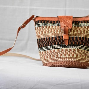 Woven sling bag, shopping bag ,  market bag, gift bag , Beach bag, Shoulder bag, Cross body bag, Gift for  her, Mom Gift,