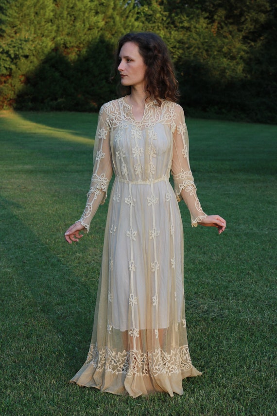 antique edwardian /1910s sheer net lace lawn dress