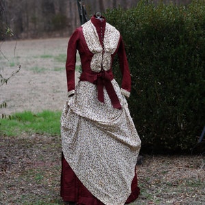 antique victorian 1880s silk dress / gown / bodice and bustle skirt