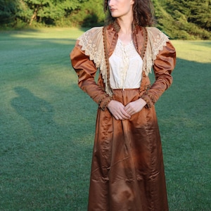 antique 1890s victorian dress / bodice and skirt two piece