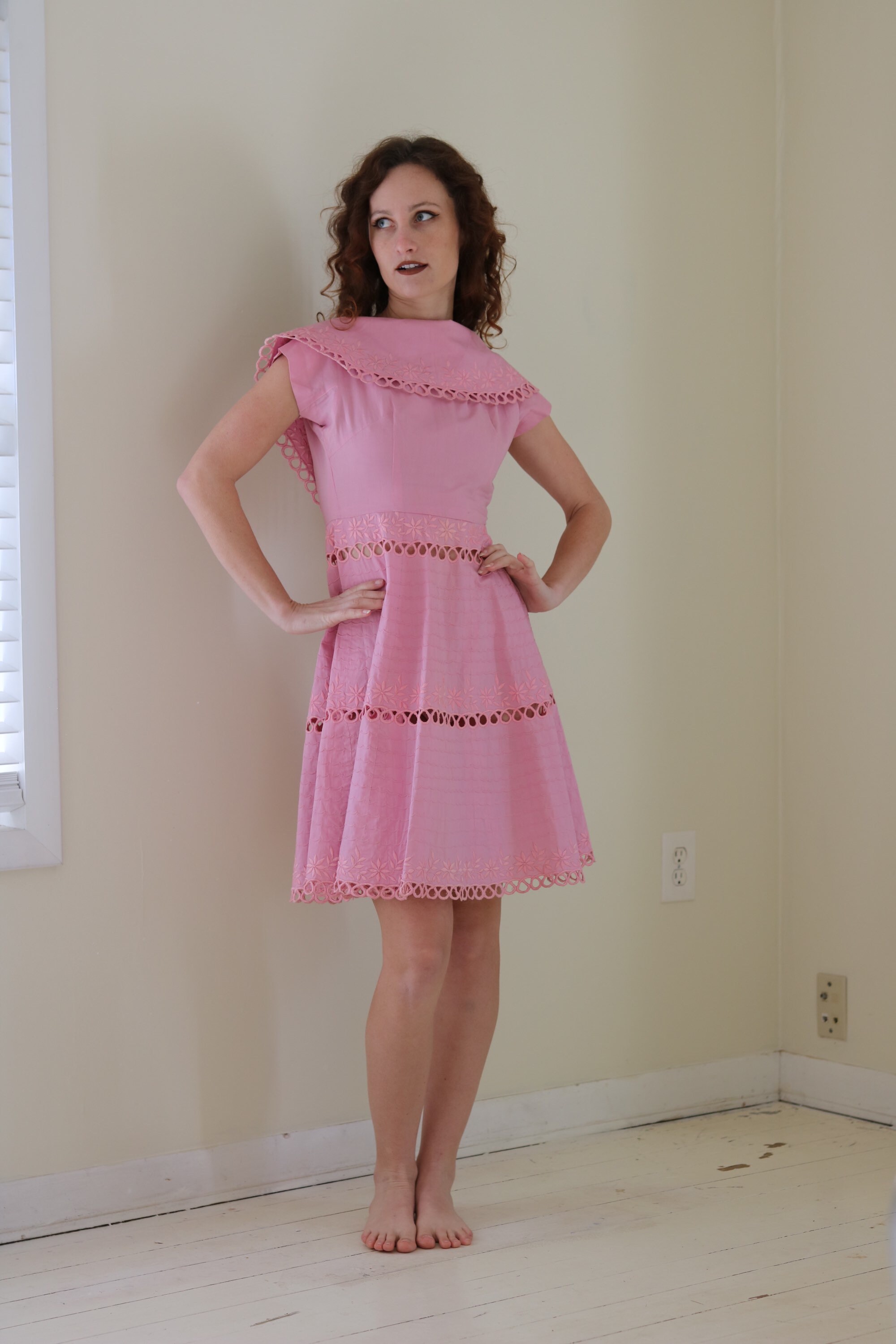 1950s White Pink Eyelet Print Cotton Dress | XL/XXL