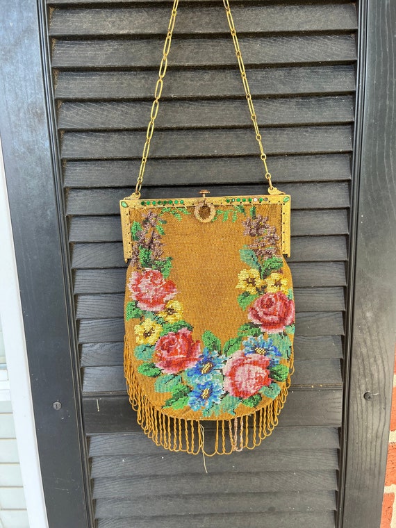 antique 1920s art deco beaded flower purse - image 1