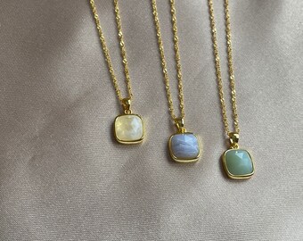 Oregon Sunstone /& 18Kt Gold Filled Cluster Necklace Sparkly Copper Orange AAA Gemstone Pendant Dainty Delicate Layering Jewelry for Women