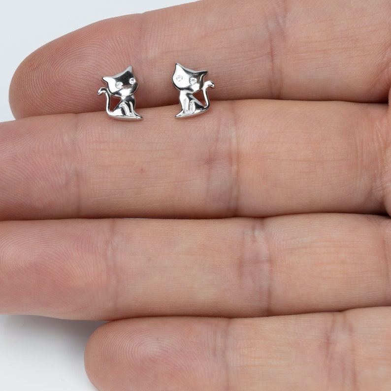 Cat Earrings Silver cat studs 925 Silver Sterling cat Studs Dainty Stud Earrings Cute Studs, Silver Studs 925 Silver Studs