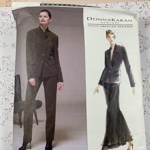 Vogue American Designer, 1990s, Pattern #2165, Misses Sizes 14-16-18, Donna Karan.