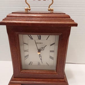 Vintage Seiko Wooden Mantel Clock Late 20th Century Quartz Model QXG337BLH  Made in Japan