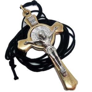 St Saint Benedict Exorcism Silver Gold Plated Crucifix Cross Christian Pendant Necklace 3 inc
